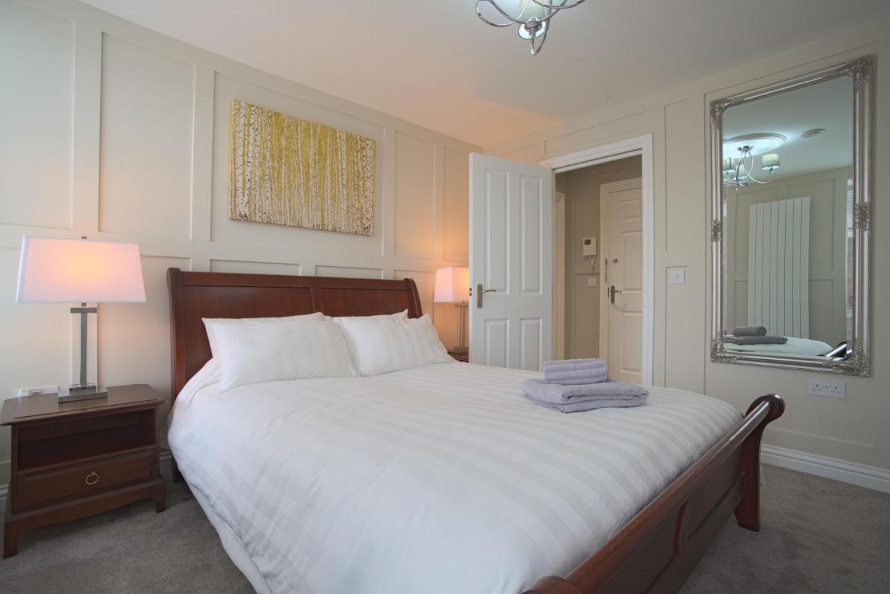 Harper Luxe Serviced Apartments דנסטייבל מראה חיצוני תמונה