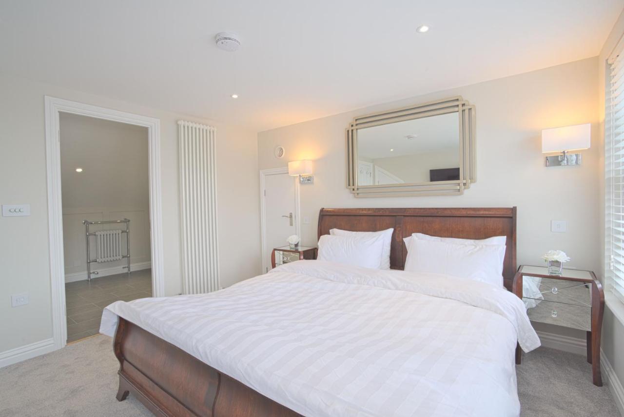 Harper Luxe Serviced Apartments דנסטייבל מראה חיצוני תמונה