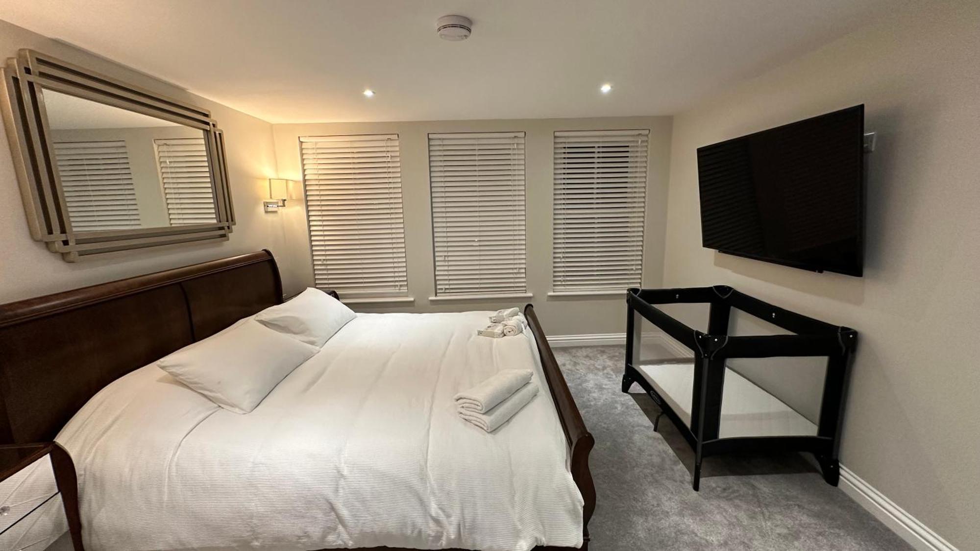 Harper Luxe Serviced Apartments דנסטייבל מראה חיצוני תמונה