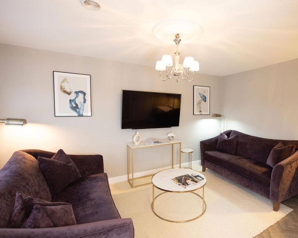 Harper Luxe Serviced Apartments דנסטייבל מראה חיצוני תמונה