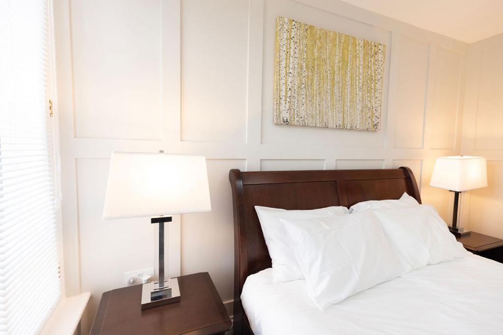 Harper Luxe Serviced Apartments דנסטייבל מראה חיצוני תמונה